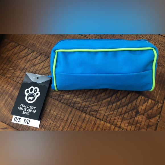 NWT Canada Pooch Chill Seeker Freeze-And-Go Bowl 🥶 - Picture 3 of 5